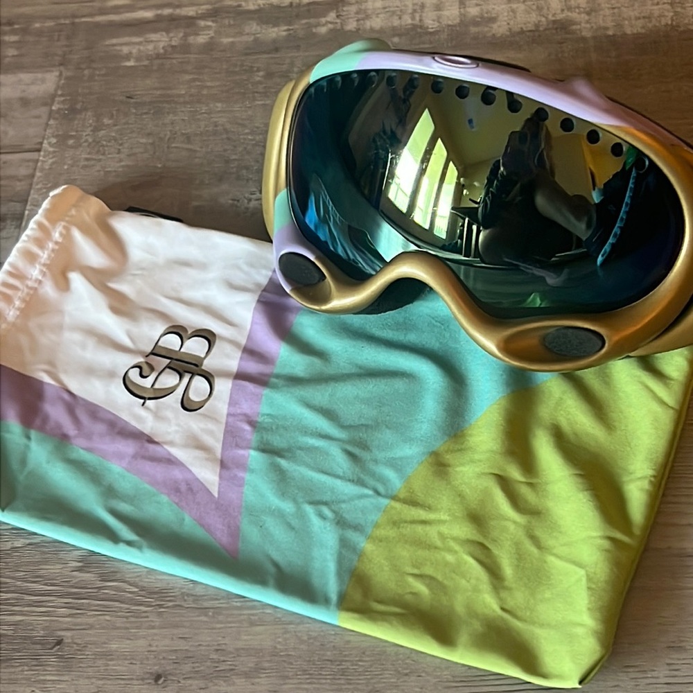 Oakley Ski Snowboard Goggles Special Edition